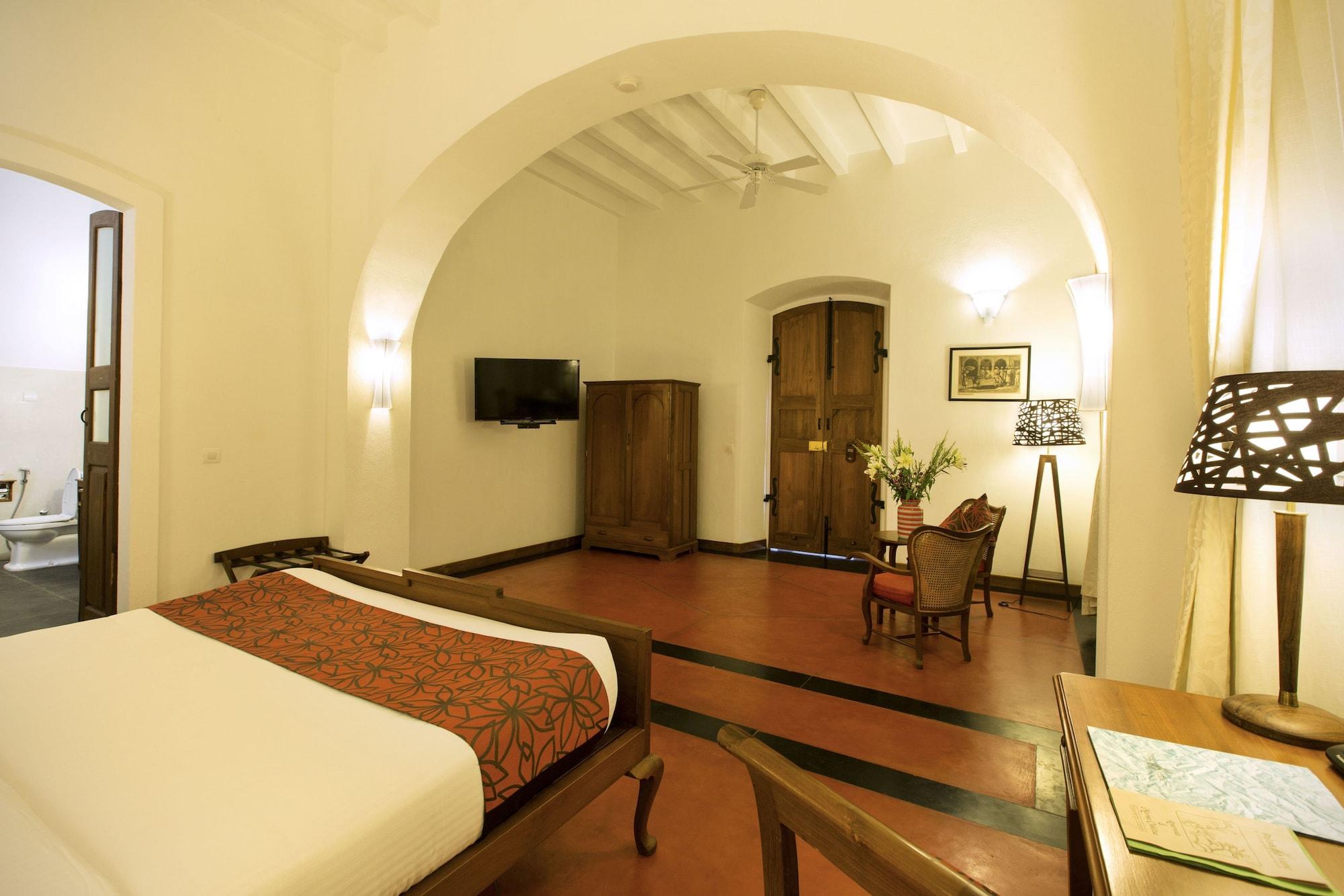 Palais De Mahe - A Cgh Earth Experience Hotel Pondicherry Ngoại thất bức ảnh