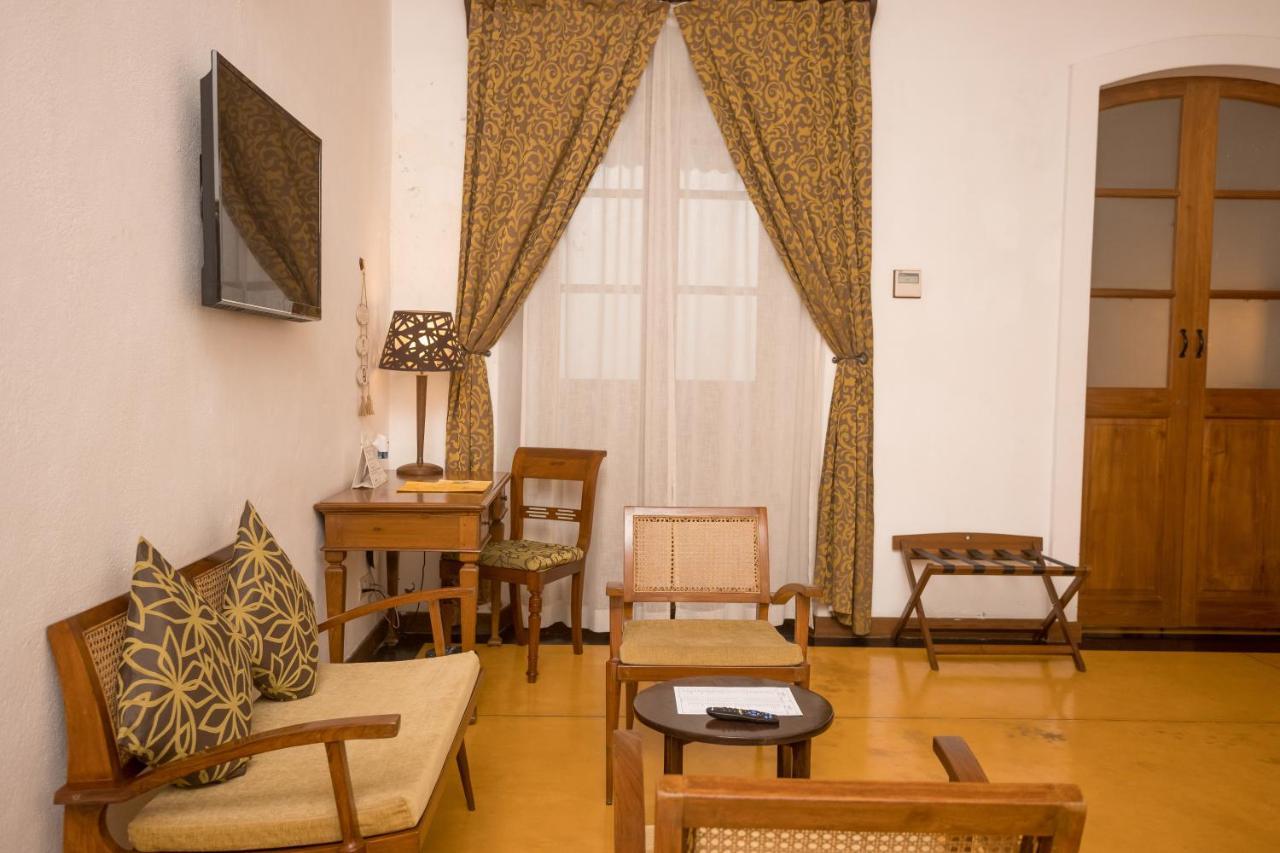 Palais De Mahe - A Cgh Earth Experience Hotel Pondicherry Ngoại thất bức ảnh
