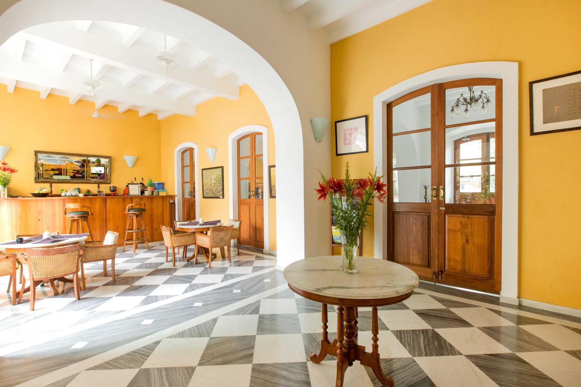Palais De Mahe - A Cgh Earth Experience Hotel Pondicherry Ngoại thất bức ảnh