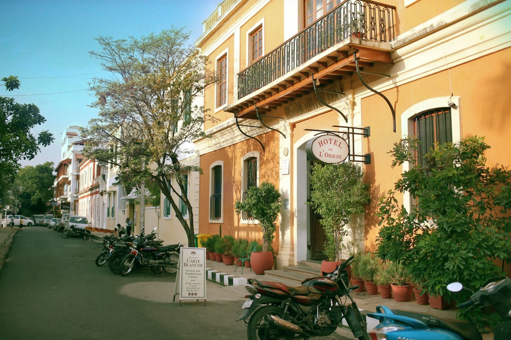 Palais De Mahe - A Cgh Earth Experience Hotel Pondicherry Ngoại thất bức ảnh