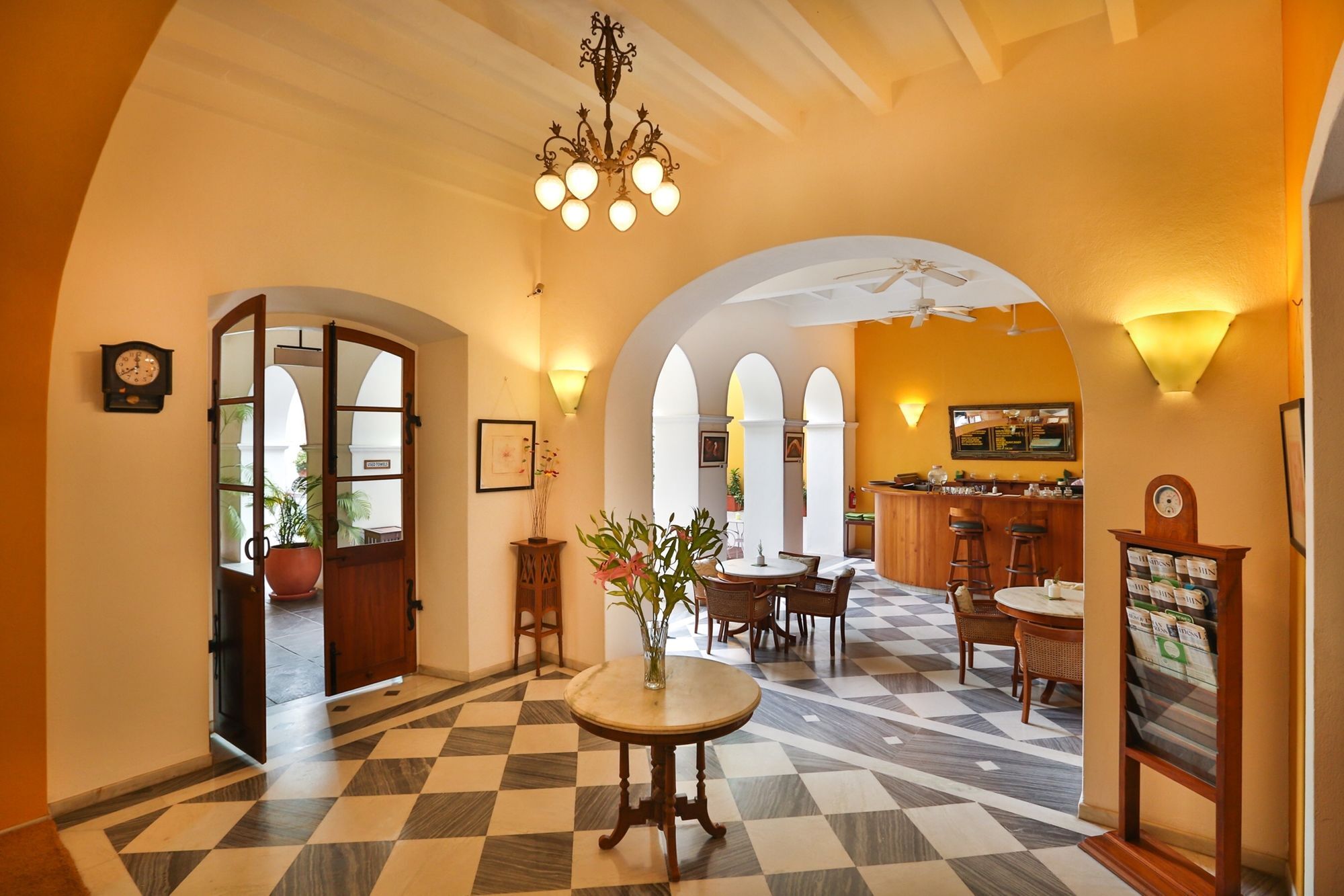 Palais De Mahe - A Cgh Earth Experience Hotel Pondicherry Ngoại thất bức ảnh